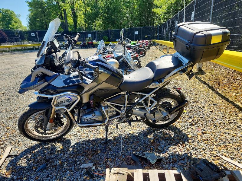 Продажа на аукционе авто 2015 Bmw R1200, vin: WB10A1102FZ187504, номер лота: 52569316