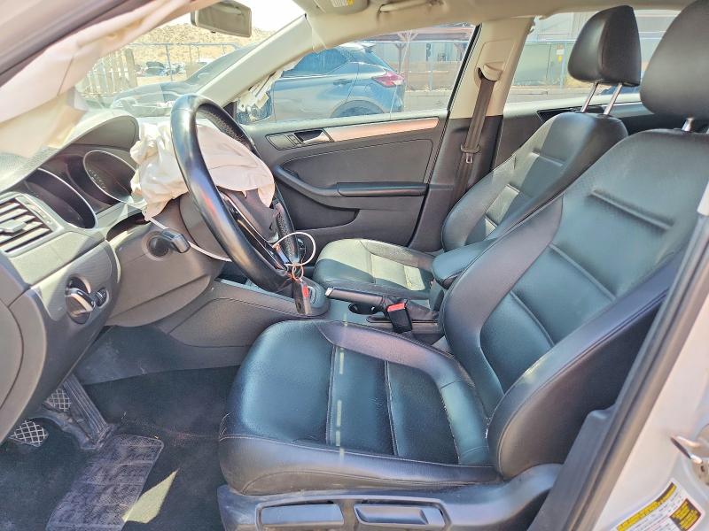 2017 Volkswagen Jetta მანქანა იყიდება აუქციონზე, vin: 3VWB67AJ4HM316420, აუქციონის ნომერი: 53758046