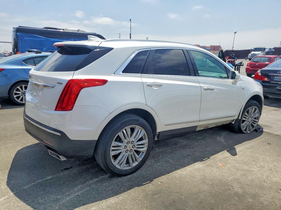 51523826 :رقم المزاد ، 1GYKNCRS6HZ194129 vin ، 2017 Cadillac Xt5 مزاد بيع