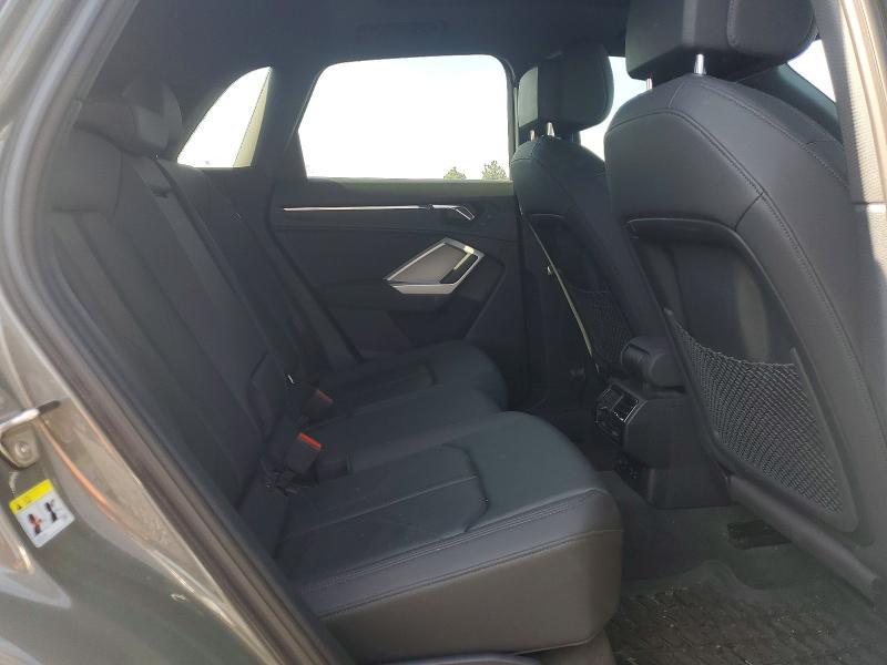 54894126 :رقم المزاد ، WA1EECF37N1072206 vin ، 2022 Audi Q3 مزاد بيع