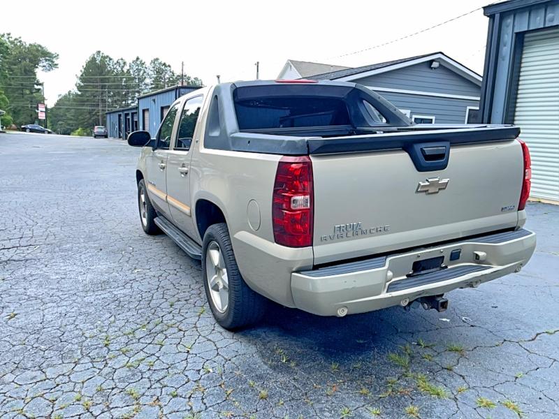 Продажа на аукционе авто 2008 Chevrolet Avalanche, vin: 3GNEC12008G272921, номер лота: 55830526
