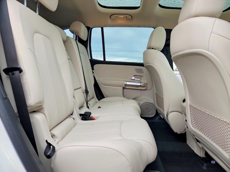 54609406 :رقم المزاد ، W1N9M1DB6PN036150 vin ، 2023 Mercedes-benz Eqb مزاد بيع