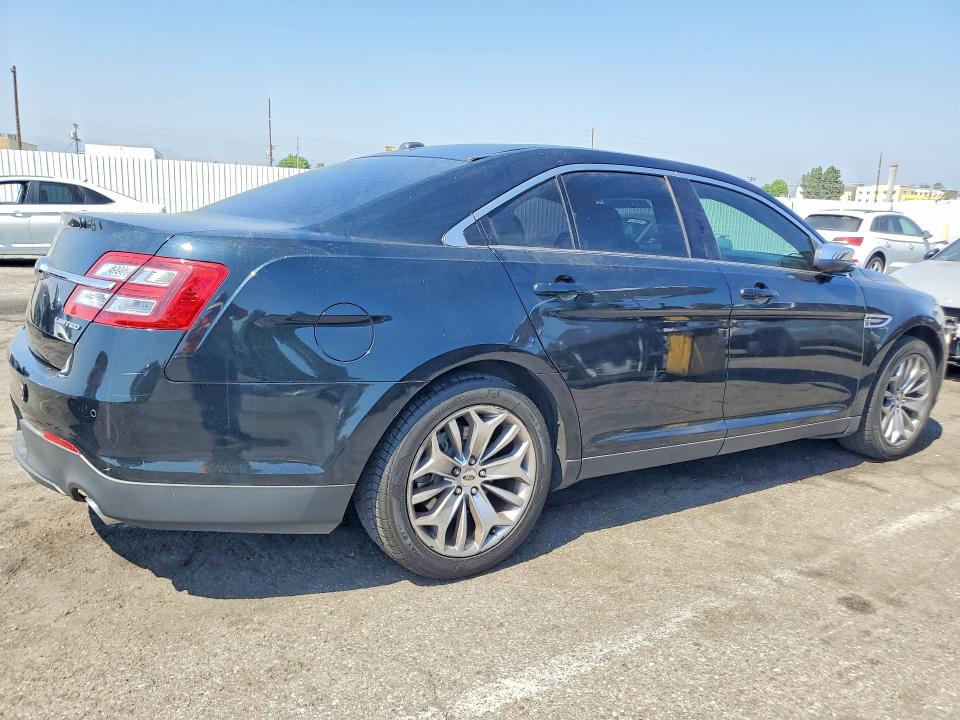2015 Ford Taurus მანქანა იყიდება აუქციონზე, vin: 1FAHP2F84FG110286, აუქციონის ნომერი: 53126956