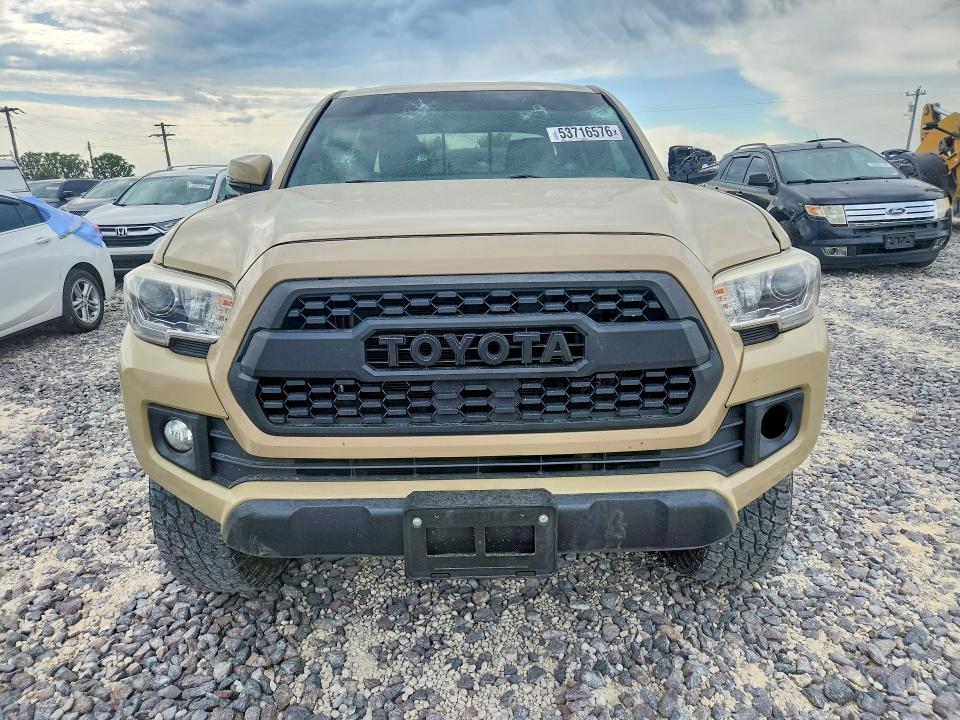 Продажа на аукционе авто 2017 Toyota Tacoma, vin: 5TFCZ5AN8HX112056, номер лота: 53716576