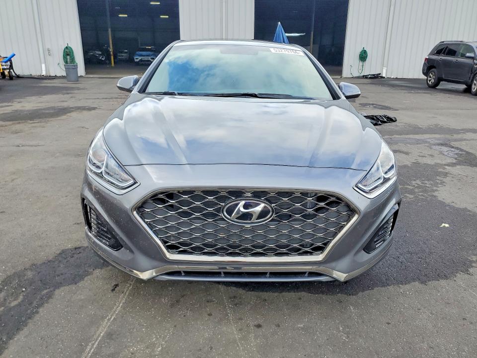 Продажа на аукционе авто 2018 Hyundai Sonata, vin: 5NPE34AF2JH668488, номер лота: 53279766