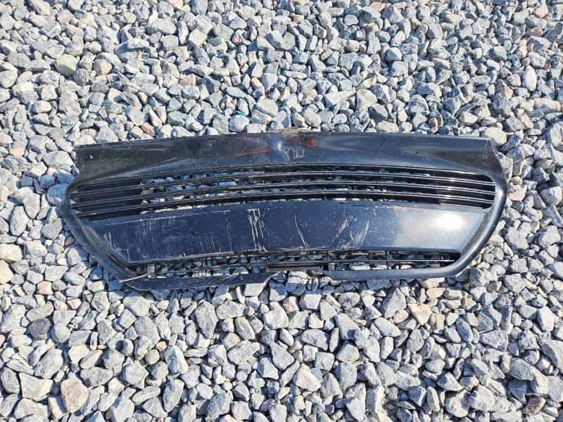 53042296 :رقم المزاد ، 5YFBURHE7KP876168 vin ، 2019 Toyota Corolla مزاد بيع