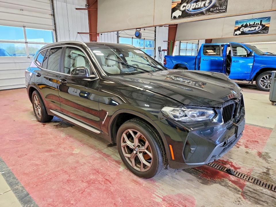 52194176 :رقم المزاد ، 5UX53DP07N9K73772 vin ، 2022 Bmw X3 مزاد بيع