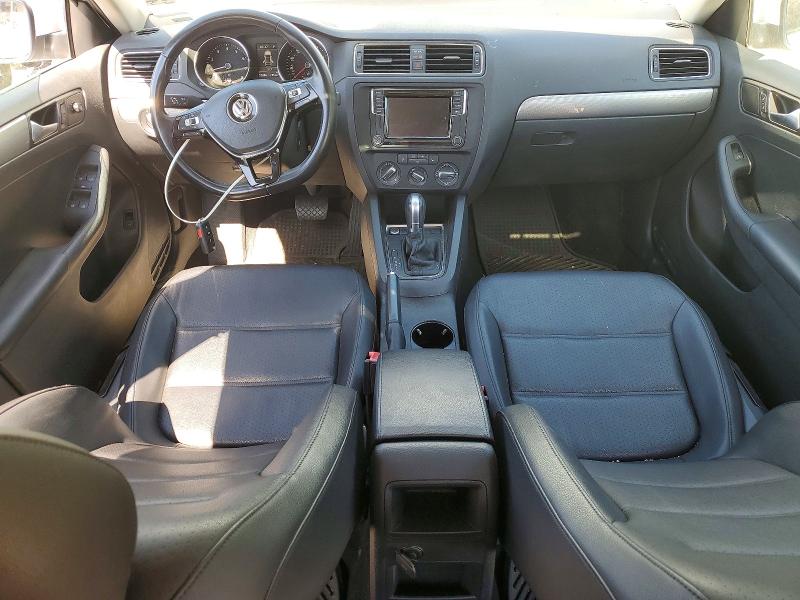 52293576 :رقم المزاد ، 3VWDB7AJ9HM237748 vin ، 2017 Volkswagen Jetta مزاد بيع