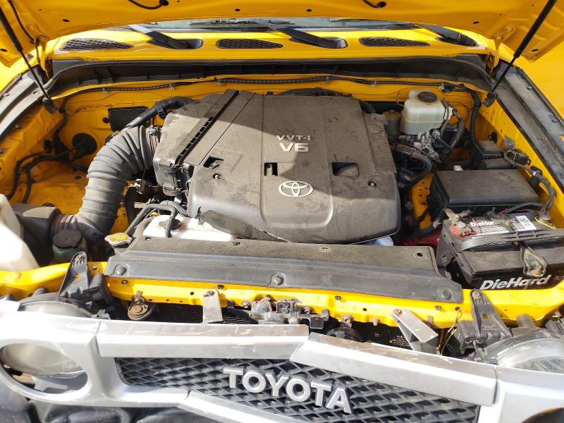 52746126 :رقم المزاد ، JTEBU11F48K012590 vin ، 2008 Toyota Fj Cruiser مزاد بيع