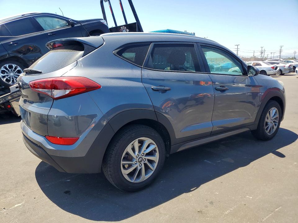 Продажа на аукционе авто 2016 Hyundai Tucson, vin: KM8J33A43GU060724, номер лота: 52906766