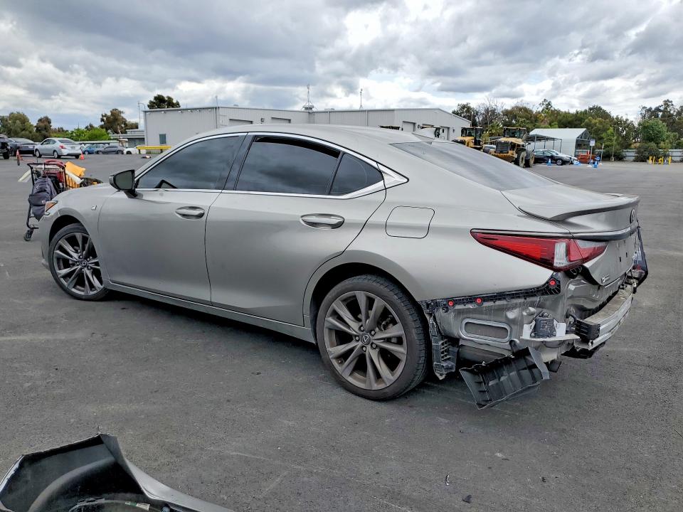 Продажа на аукционе авто 2020 Lexus Es, vin: 58AGZ1B1XLU065245, номер лота: 52361446