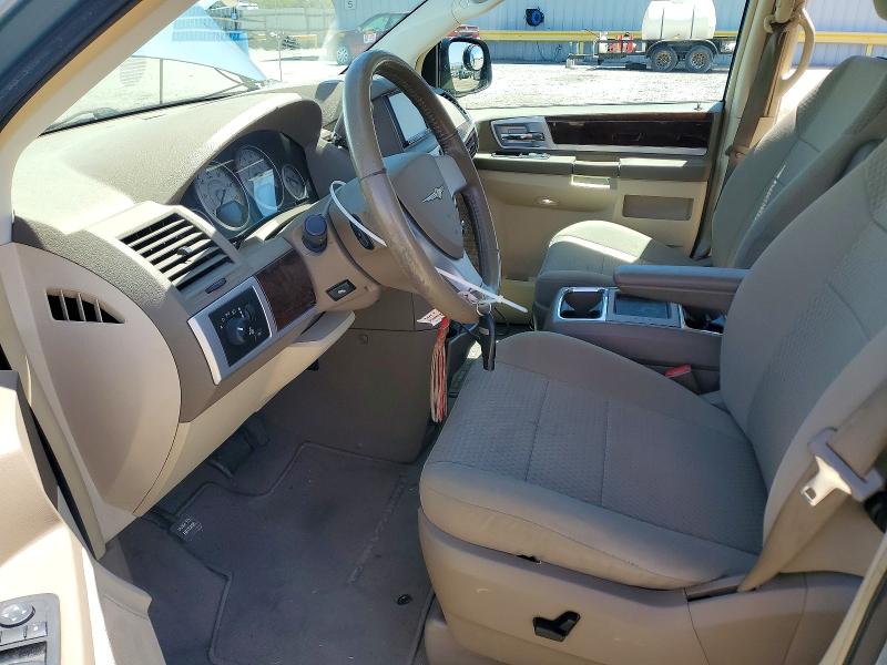 2010 Chrysler Town & Country მანქანა იყიდება აუქციონზე, vin: 2A4RR5D17AR183427, აუქციონის ნომერი: 52765206