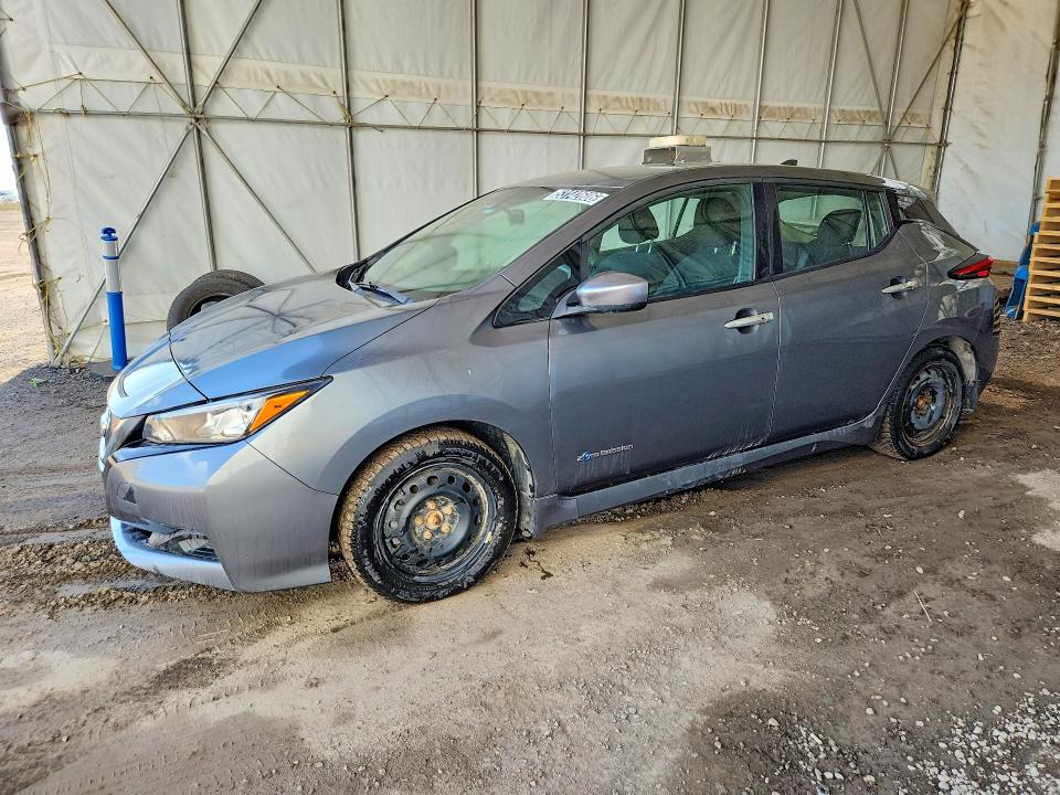 53142606 :رقم المزاد ، 1N4AZ1CP9JC310257 vin ، 2018 Nissan Leaf مزاد بيع