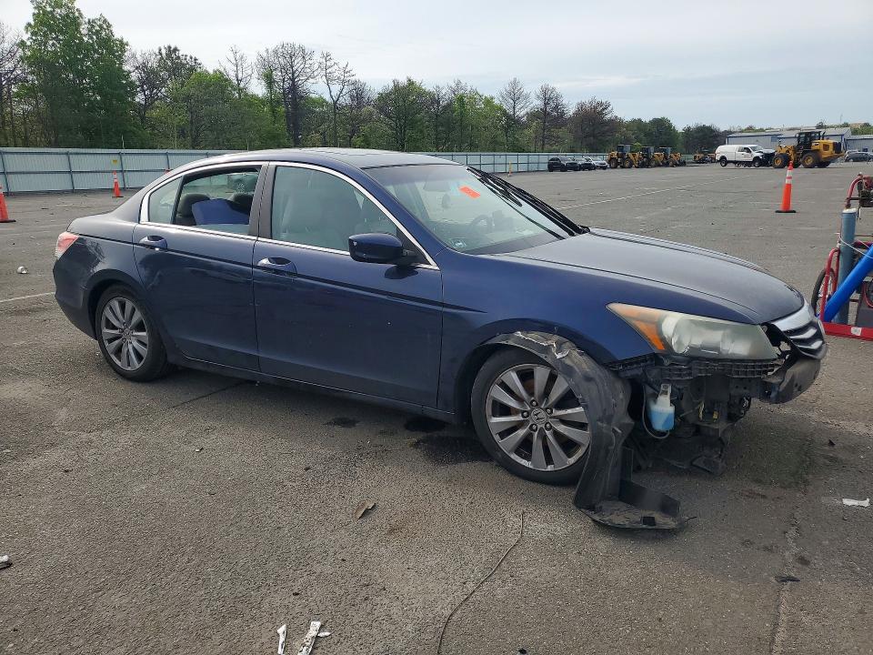 54805346 :رقم المزاد ، 1HGCP2F87BA154978 vin ، 2011 Honda Accord مزاد بيع