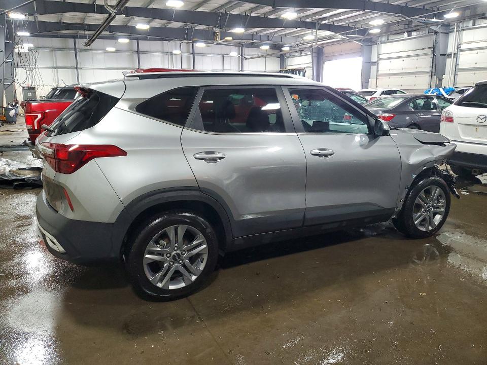 2023 Kia Seltos მანქანა იყიდება აუქციონზე, vin: KNDEU2AA9P7414313, აუქციონის ნომერი: 54764466