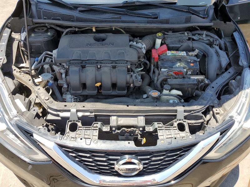 52826096 :رقم المزاد ، 3N1AB7AP8KY257194 vin ، 2019 Nissan Sentra مزاد بيع