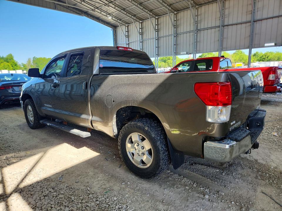 Продажа на аукционе авто 2011 Toyota Tundra, vin: 5TFUW5F10BX177400, номер лота: 53049966