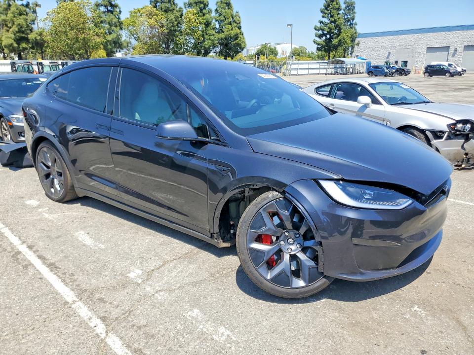 52935996 :رقم المزاد ، 7SAXCBE60TF481391 vin ، 2026 Tesla Model X مزاد بيع