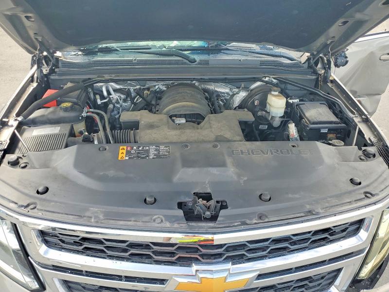 Продажа на аукционе авто 2018 Chevrolet Suburban, vin: 1GNSCHKC1JR165582, номер лота: 54905006