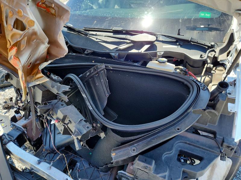 53884756 :رقم المزاد ، 7SAXCAE51NF357053 vin ، 2022 Tesla Model X مزاد بيع