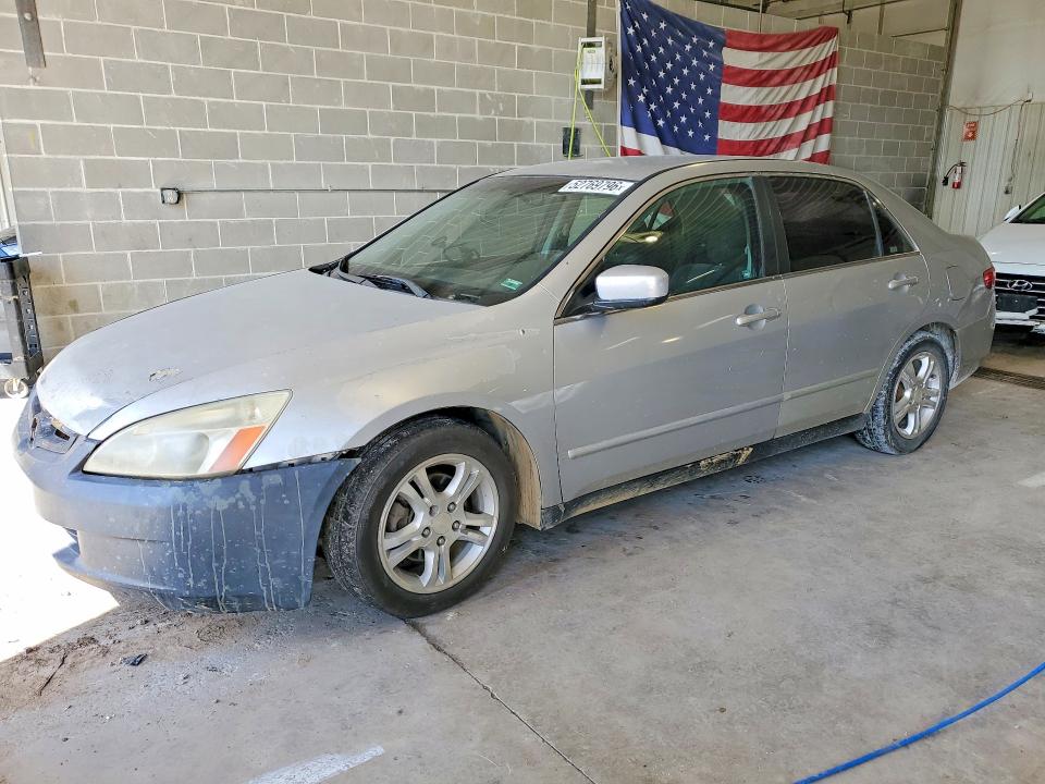 Продажа на аукционе авто 2005 Honda Accord, vin: 3HGCM56475G705035, номер лота: 52769796