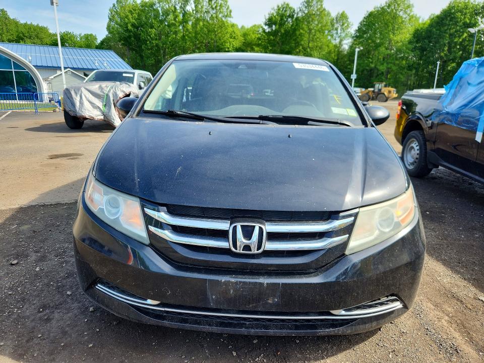 53534446 :رقم المزاد ، 5FNRL5H65EB118056 vin ، 2014 Honda Odyssey مزاد بيع