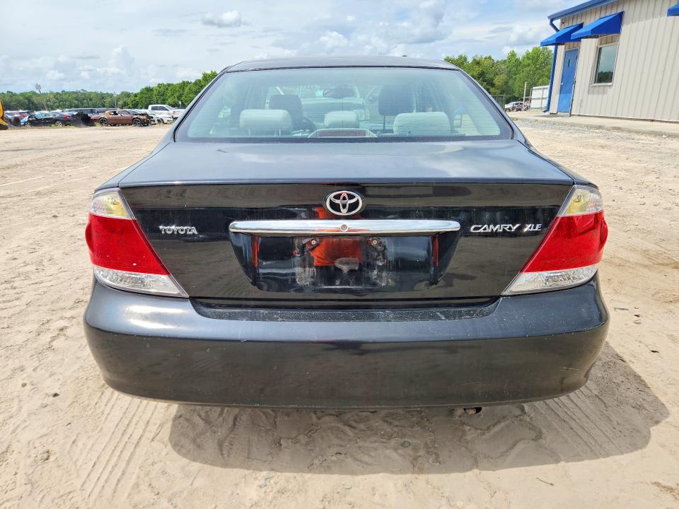2005 Toyota Camry მანქანა იყიდება აუქციონზე, vin: 4T1BE30K05U032410, აუქციონის ნომერი: 54417006