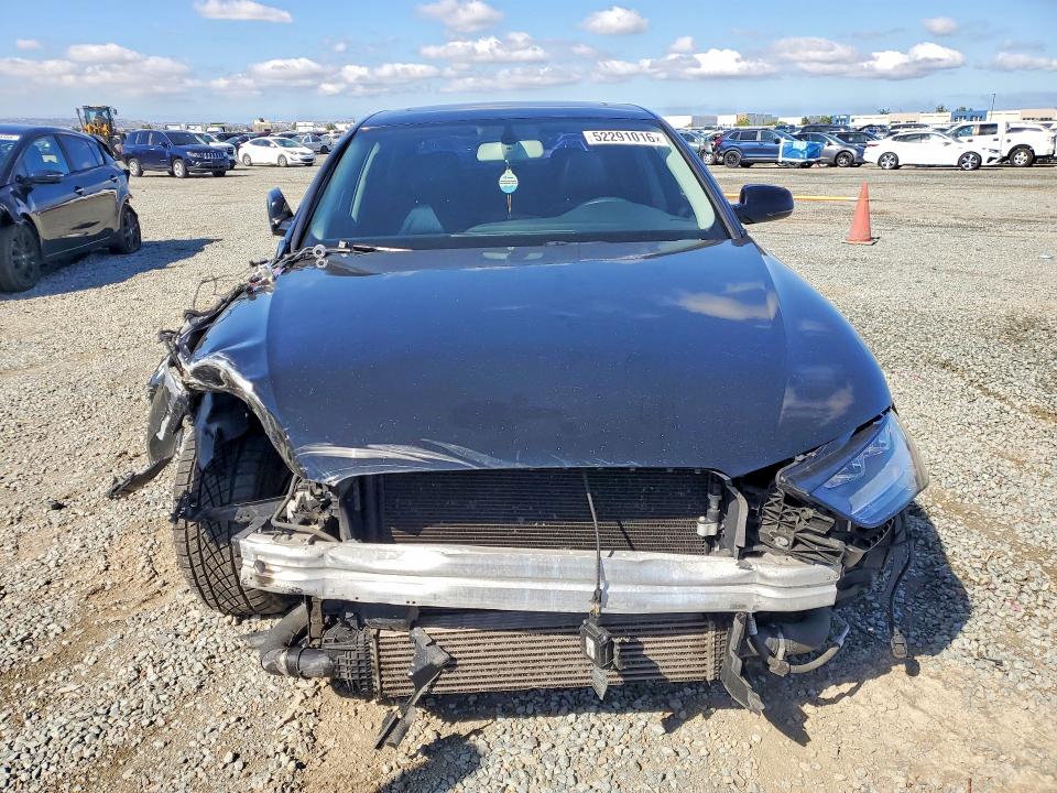 Продажа на аукционе авто 2014 Audi A4, vin: WAUAFAFL2EN004794, номер лота: 52291016