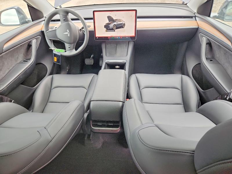 2024 Tesla Model Y მანქანა იყიდება აუქციონზე, vin: 7SAYGDED7RA329696, აუქციონის ნომერი: 55338756