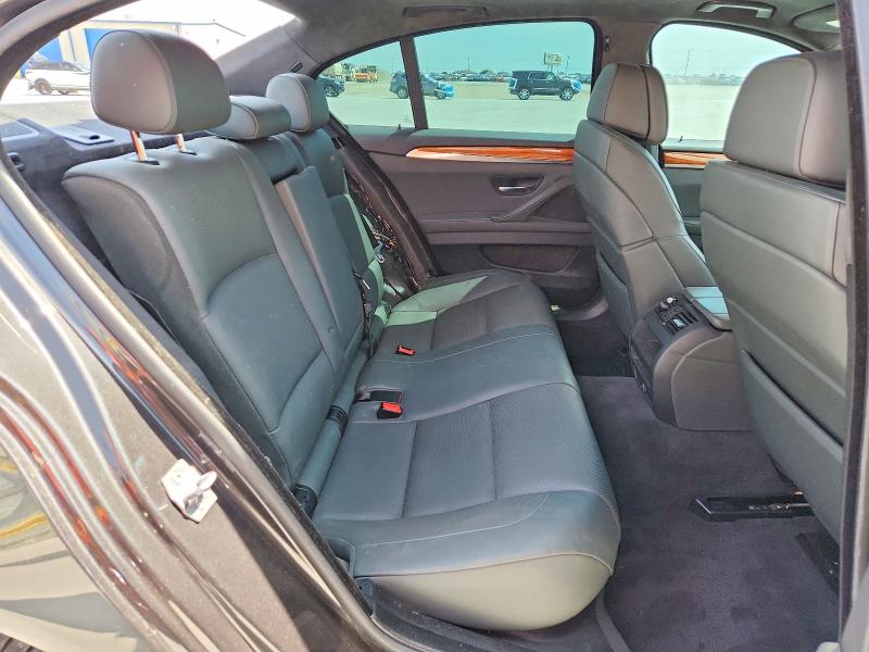 51982586 :رقم المزاد ، WBAFR9C57DD226561 vin ، 2013 Bmw 550 مزاد بيع