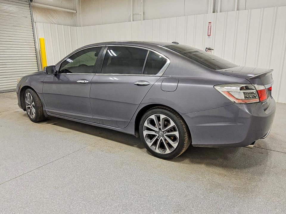 Продажа на аукционе авто 2015 Honda Accord, vin: 1HGCR3F85FA010867, номер лота: 54458686