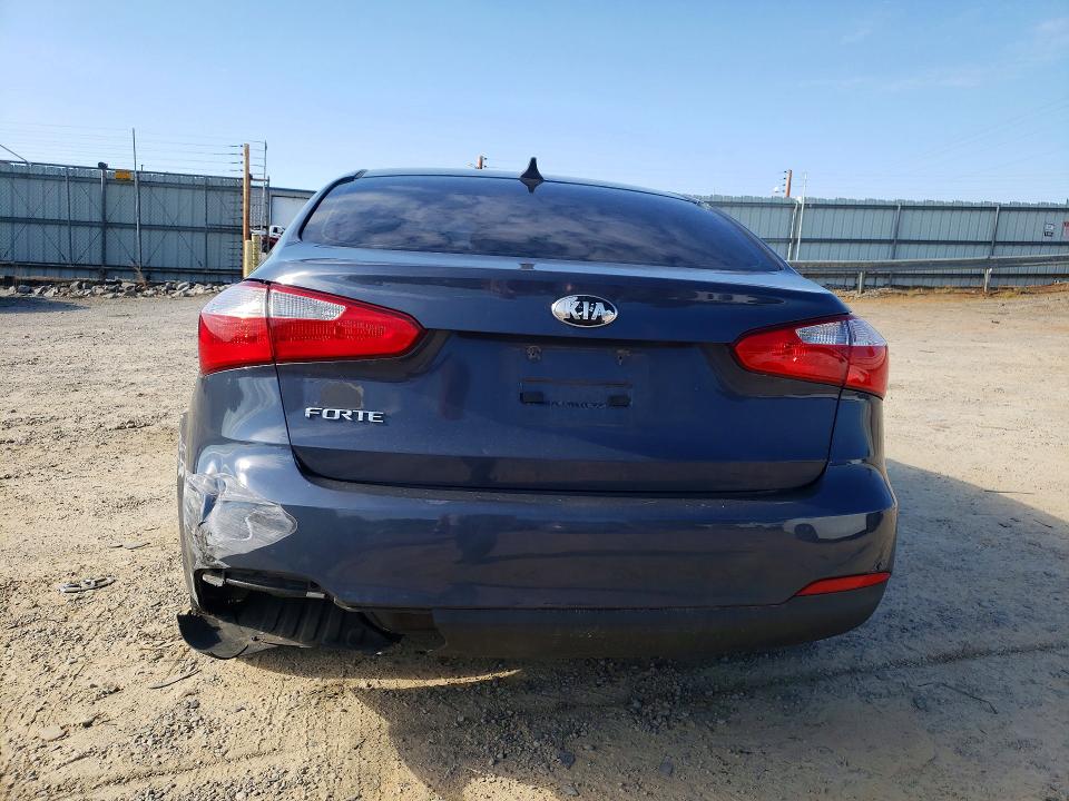 2014 Kia Forte მანქანა იყიდება აუქციონზე, vin: KNAFX4A60E5182788, აუქციონის ნომერი: 53329896