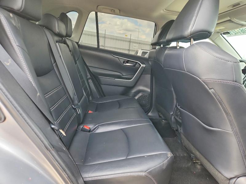 Продажа на аукционе авто 2019 Toyota Rav4, vin: 2T3R1RFV2KC032699, номер лота: 50614216