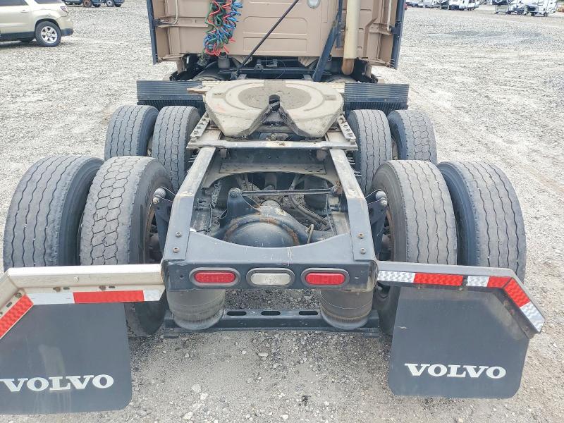 52699666 :رقم المزاد ، 4V4NC9EH9LN240515 vin ، 2020 Volvo Vn مزاد بيع