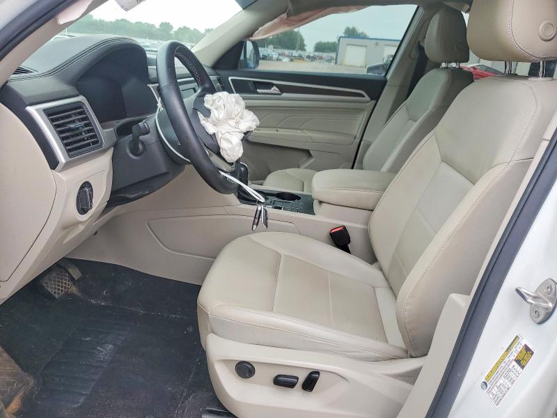 54183296 :رقم المزاد ، 1V2DP2CA2NC532884 vin ، 2022 Volkswagen Atlas مزاد بيع
