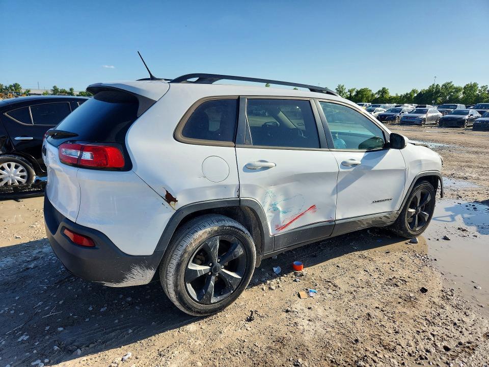Продажа на аукционе авто 2018 Jeep Cheeroke, vin: 1C4PJLCB1JD537657, номер лота: 55215946