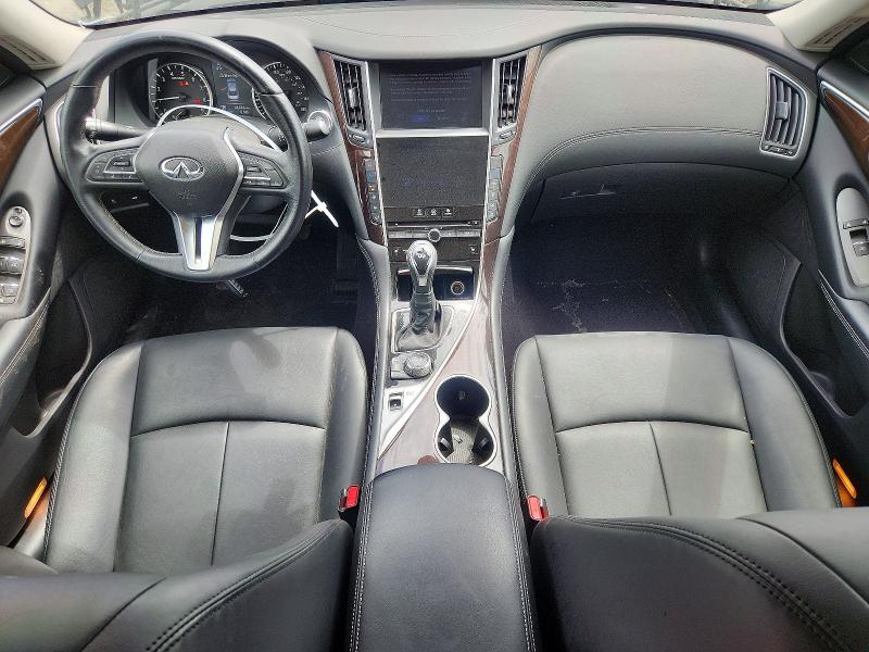 55557346 :رقم المزاد ، JN1EV7AR3JM610114 vin ، 2018 Infiniti Q50 مزاد بيع