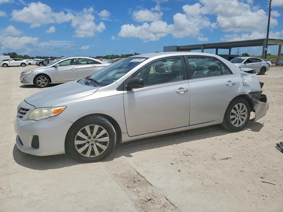 2013 Toyota Corolla მანქანა იყიდება აუქციონზე, vin: 2T1BU4EE1DC123522, აუქციონის ნომერი: 54328946
