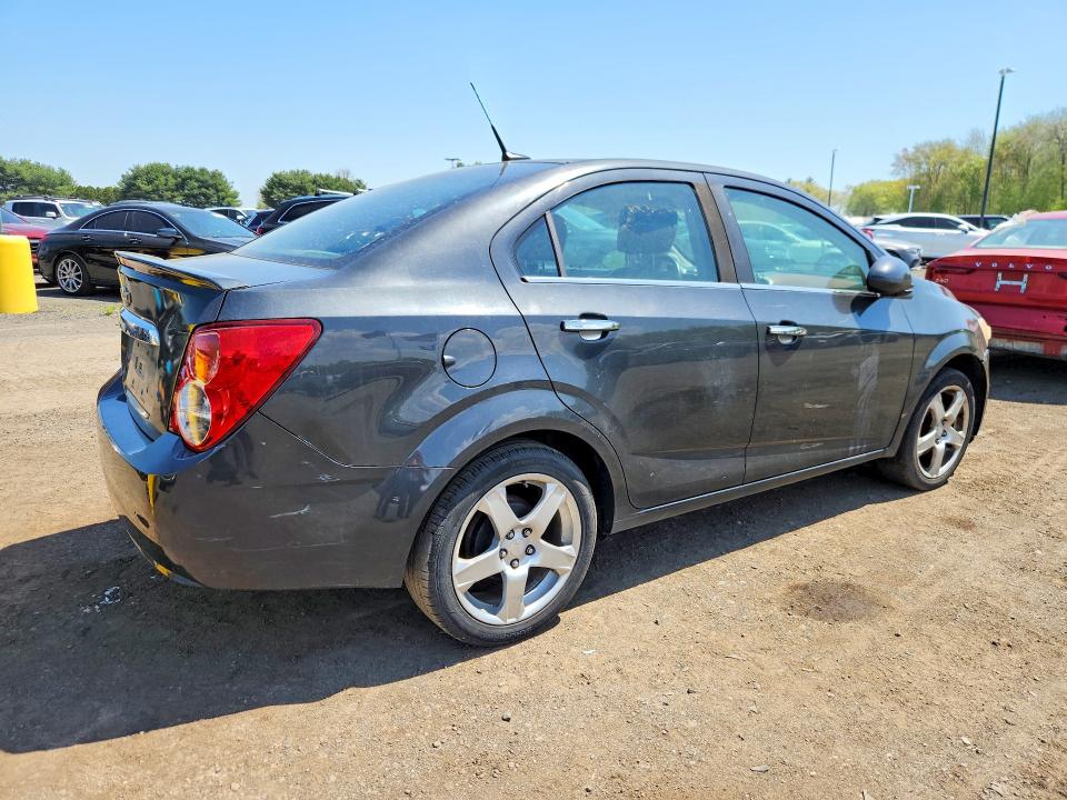 2014 Chevrolet Sonic მანქანა იყიდება აუქციონზე, vin: 1G1JE5SB2E4202946, აუქციონის ნომერი: 52014446