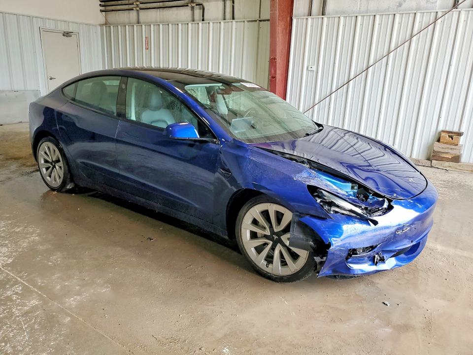 Продажа на аукционе авто 2022 Tesla Model 3, vin: 5YJ3E1EA7NF370814, номер лота: 55242226