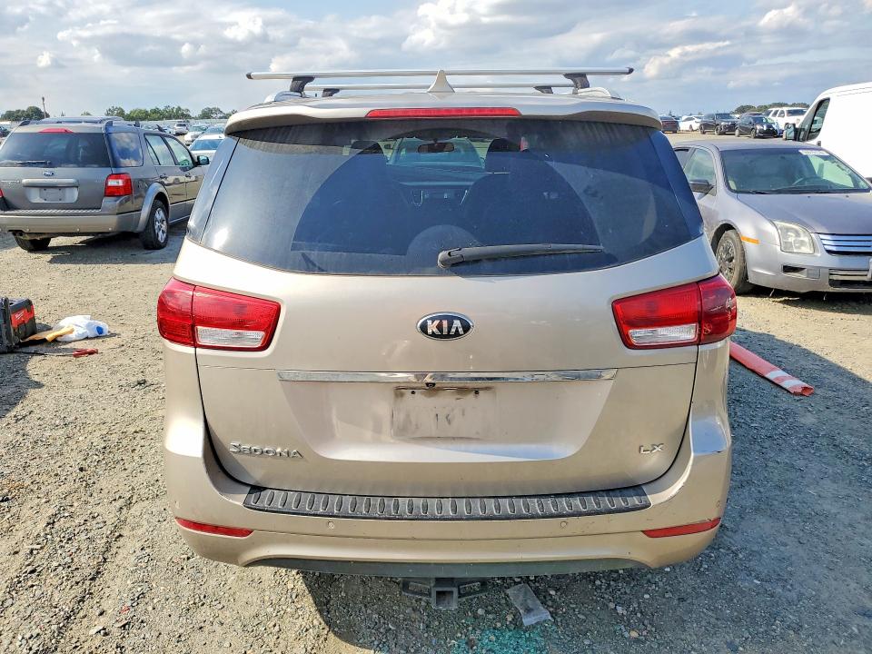 55477856 :رقم المزاد ، KNDMB5C16H6243723 vin ، 2017 Kia Sedona مزاد بيع