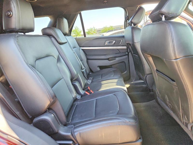 54691036 :رقم المزاد ، 1FM5K8D80JGA18579 vin ، 2018 Ford Explorer مزاد بيع