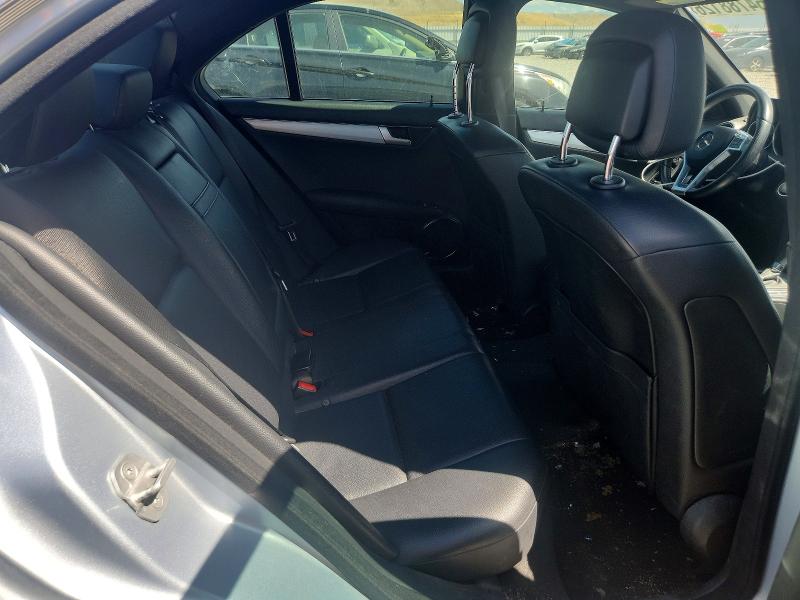 Продажа на аукционе авто 2013 Mercedes-benz C, vin: WDDGF8AB2DA818430, номер лота: 54788126