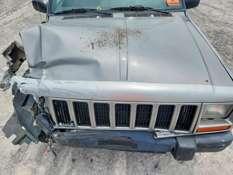 54684686 :رقم المزاد ، 1J4FF48S3YL196574 vin ، 2000 Jeep Cherokee مزاد بيع