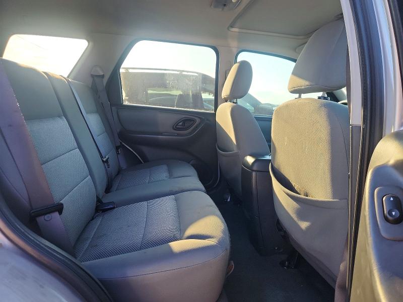 Продажа на аукционе авто 2005 Ford Escape, vin: 1FMCU03125KB33422, номер лота: 52369236