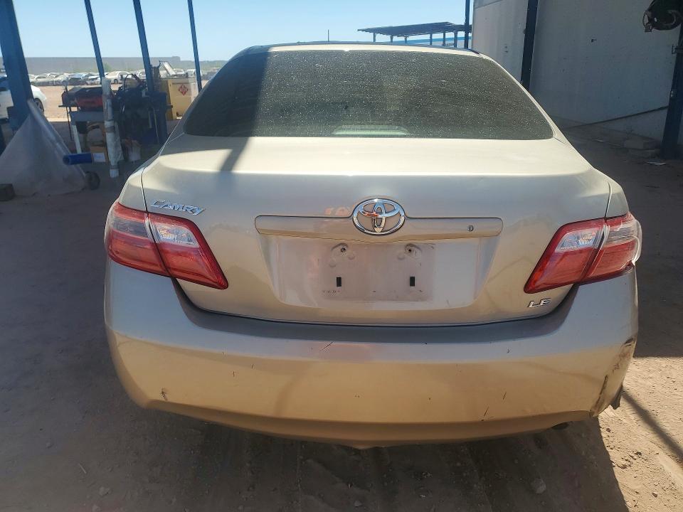 51899986 :رقم المزاد ، 4T1BE46K97U690520 vin ، 2007 Toyota Camry مزاد بيع
