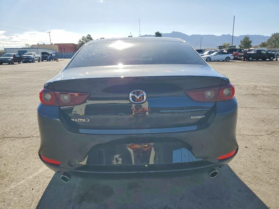 54644466 :رقم المزاد ، 3MZBPACM7SM476378 vin ، 2025 Mazda 3 مزاد بيع