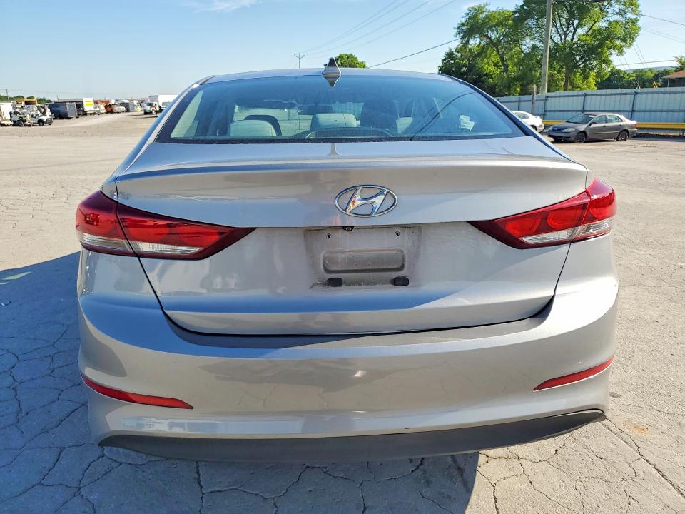 Продажа на аукционе авто 2017 Hyundai Elantra, vin: 5NPD84LFXHH089429, номер лота: 52154536