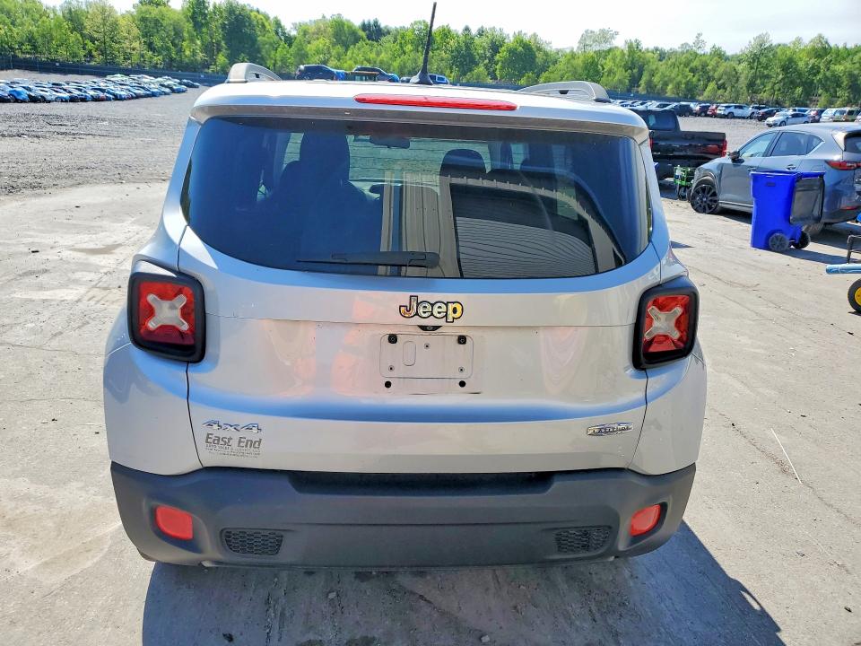 54833416 :رقم المزاد ، ZACCJBBT0FPB32451 vin ، 2015 Jeep Renegade مزاد بيع