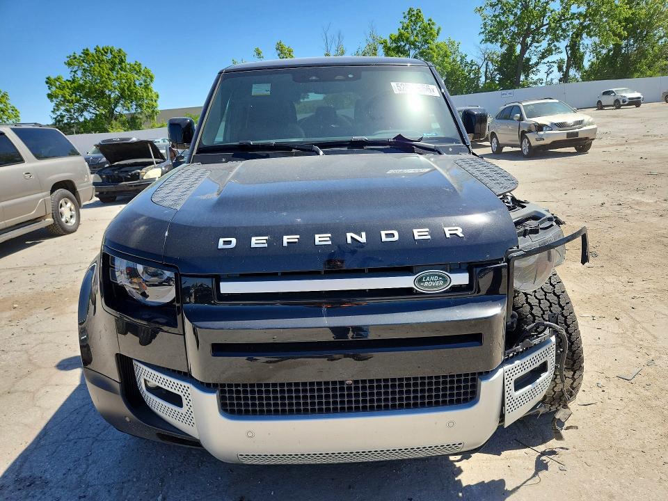 Продаж на аукціоні авто 2025 Land Rover Defender, vin: SALEJ7EX4S2403738, номер лоту: 52909956